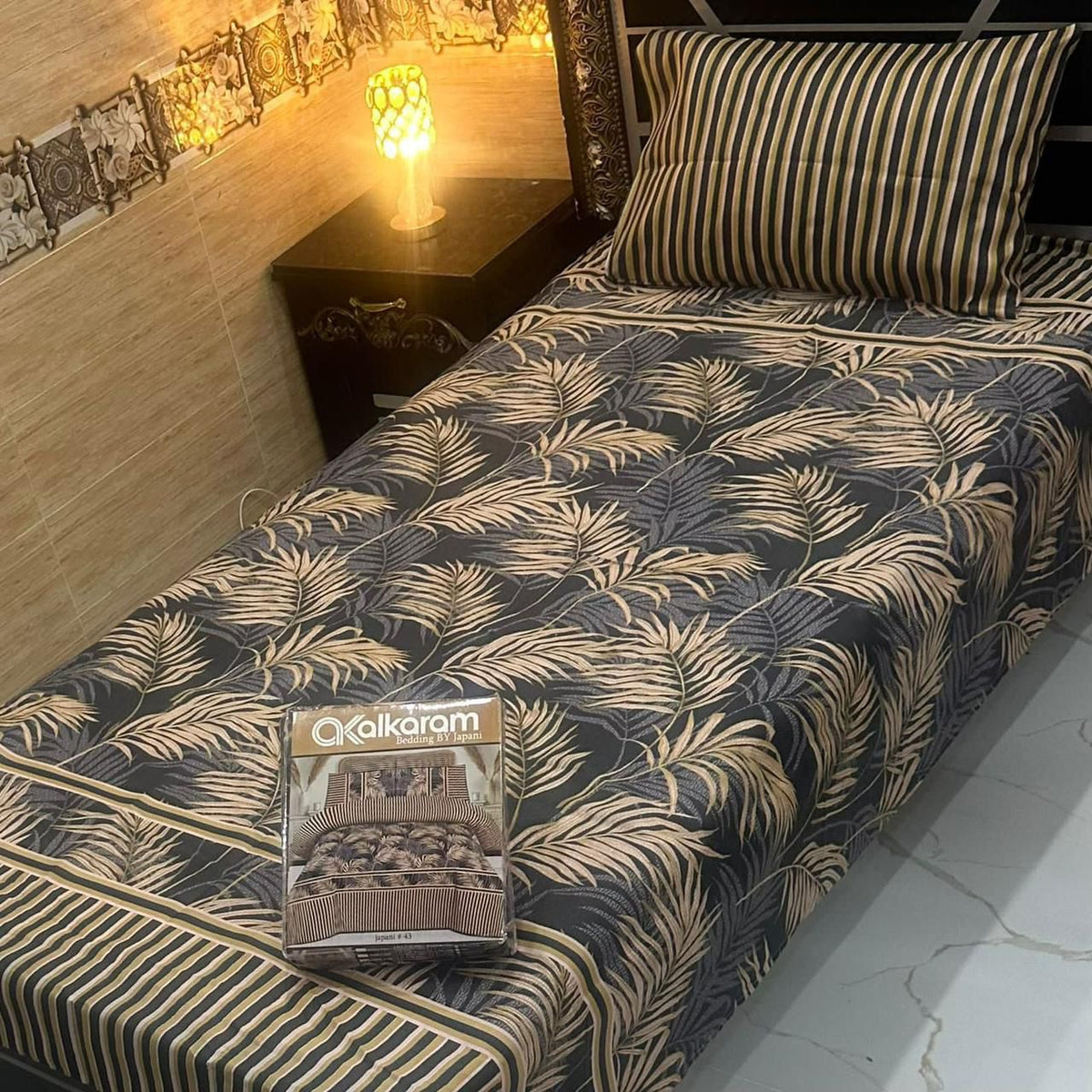 4 Pcs Single Pair Bedsheets (2x single bed sheets) 8888
