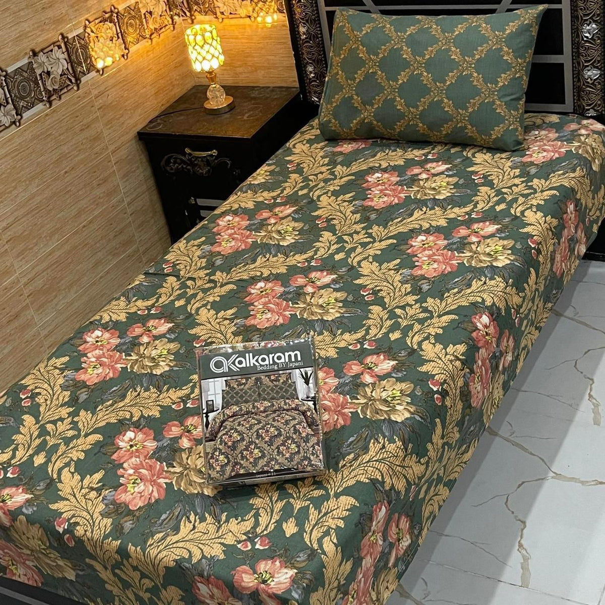 4 Pcs Single Pair Bedsheets (2x single bed sheets) 8871