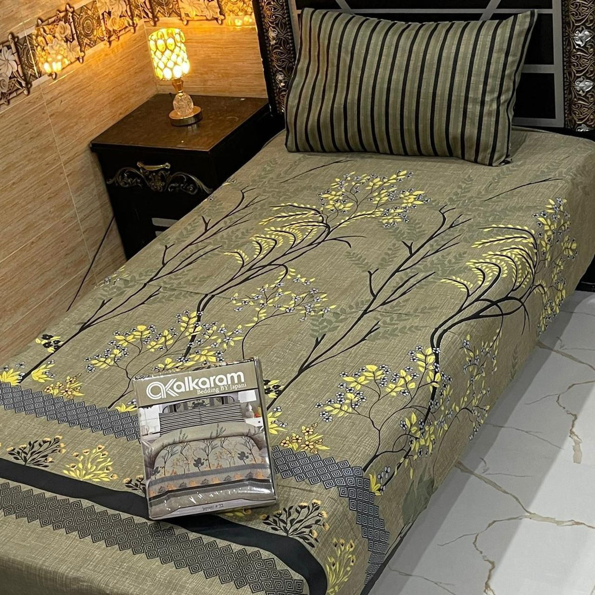 4 Pcs Single Pair Bedsheets (2x single bed sheets) 8866