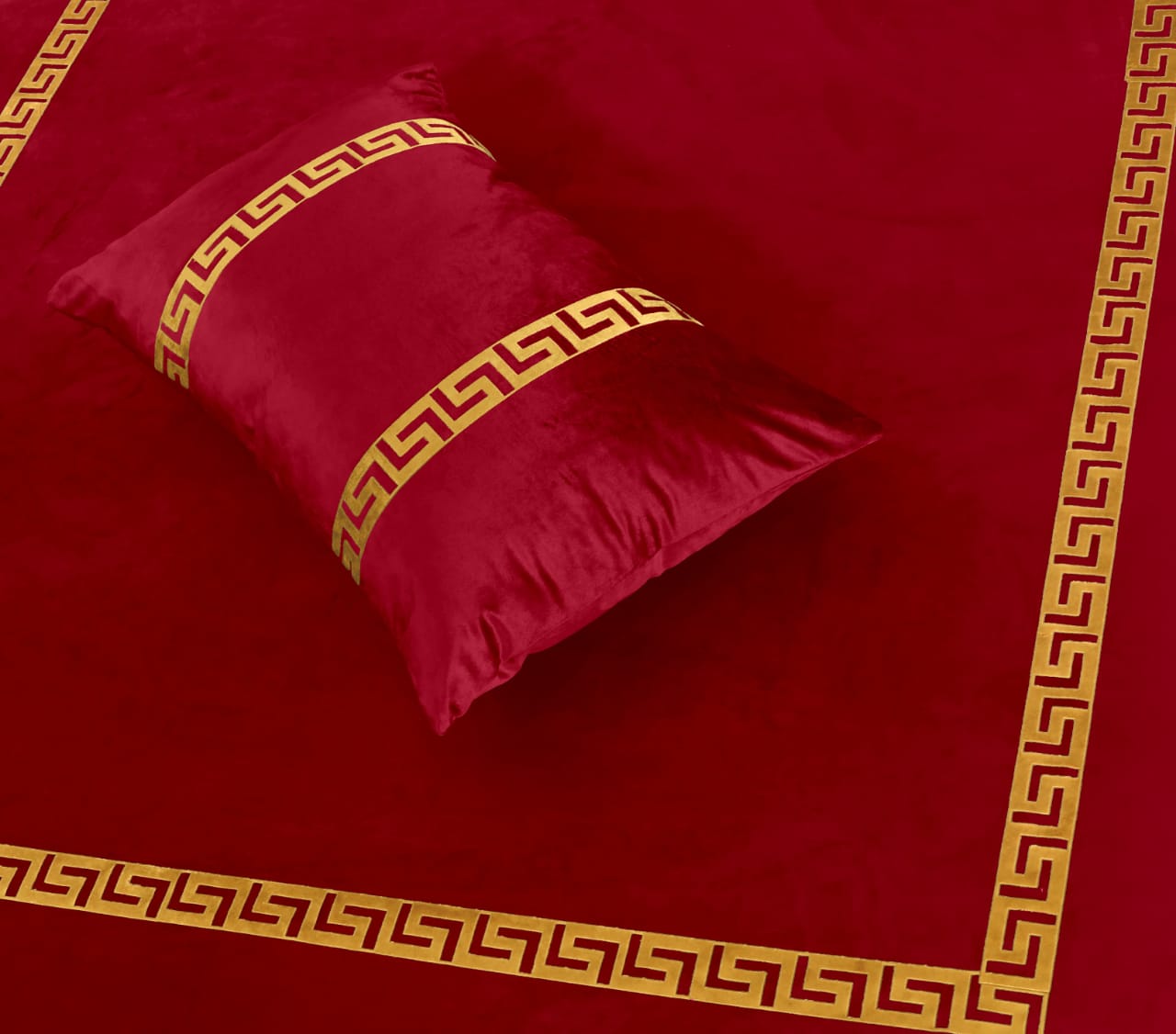3 Pcs velvet Bedsheet Set VFR 05