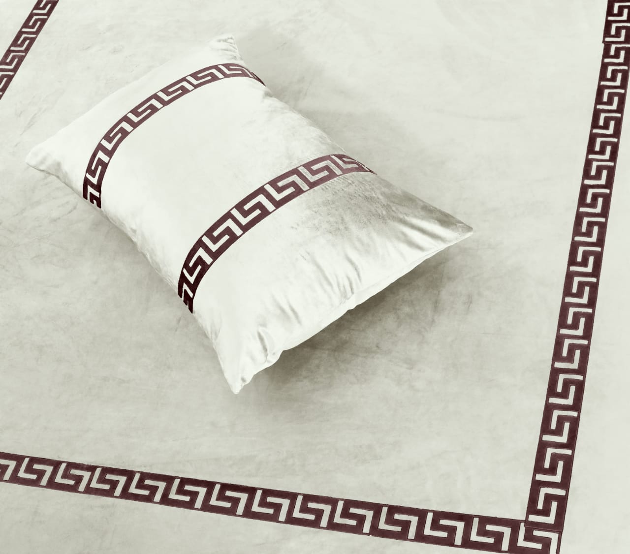 3 Pcs velvet Bedsheet Set VFR 06
